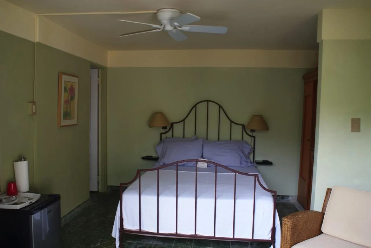 Casa Flamboyant Bed & Breakfast Naguabo